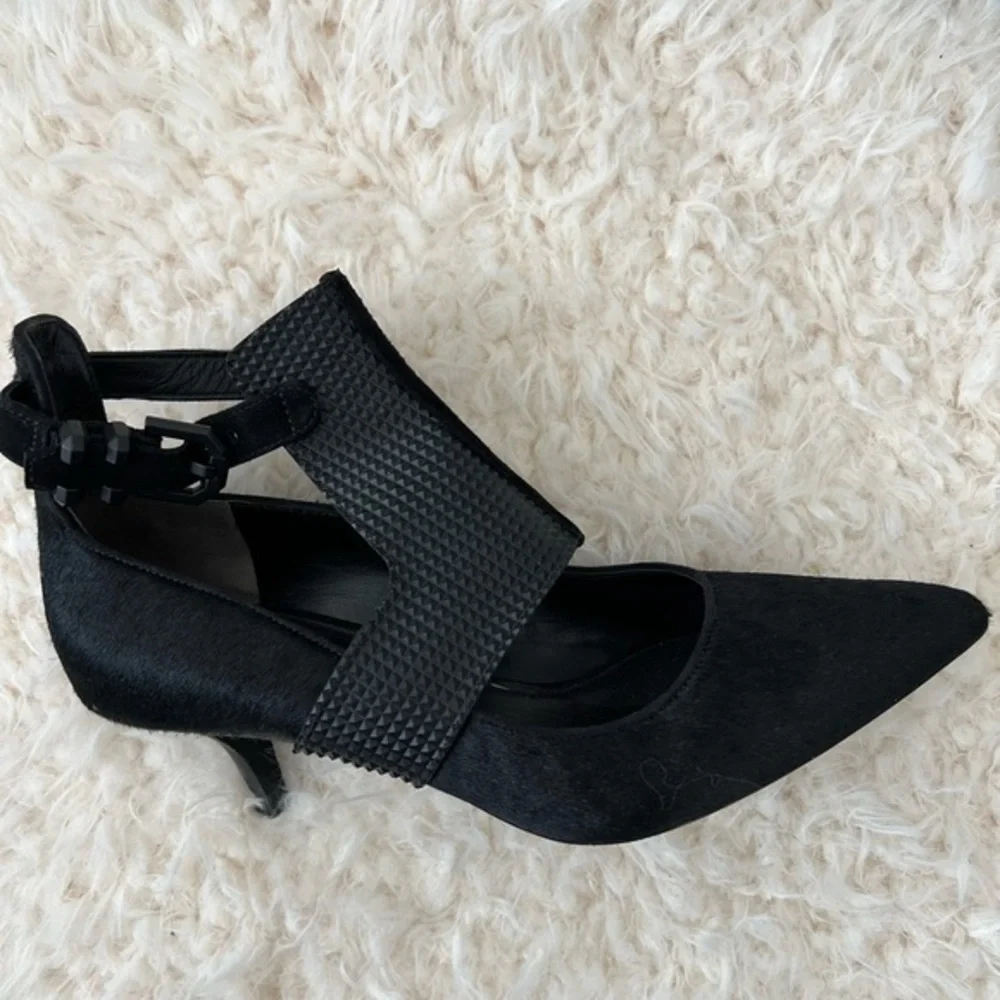Kenneth Cole Makaren pumps❤️❤️❤️